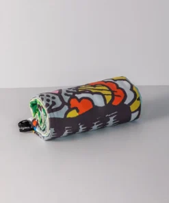 B. Kliban Hula Cat - Microfiber Beach Towel -Outlet Tropical T-Shirt Store dfbcdffe 6f54 41d2 954d fe403b08f587